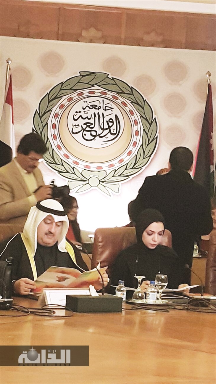 الدكتور عماد بوخمسين والأستاذة رابعة حسين مكي الجمعة 