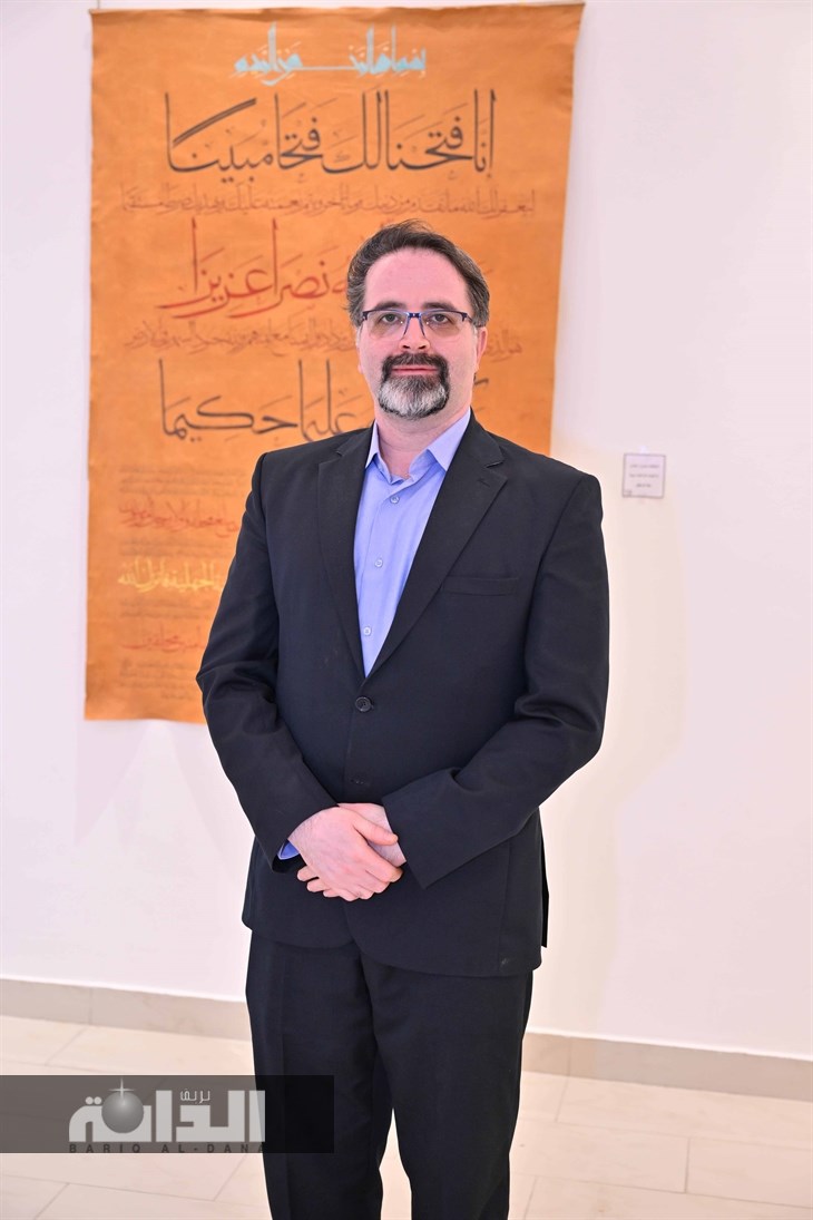 الخطاط محسن عبادي  