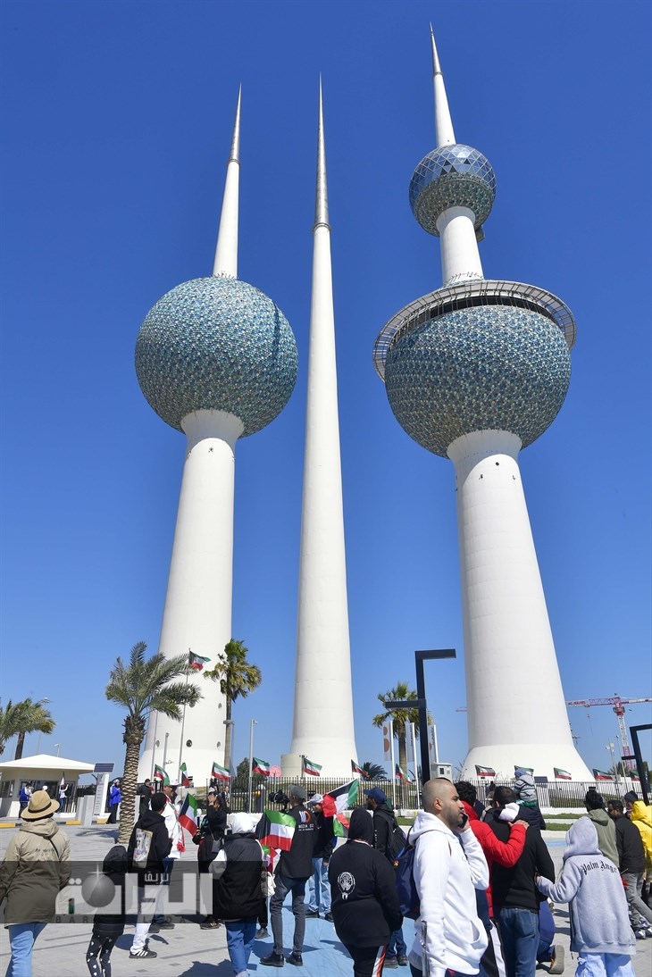 ‏تجمعات تحت أبراج الكويت